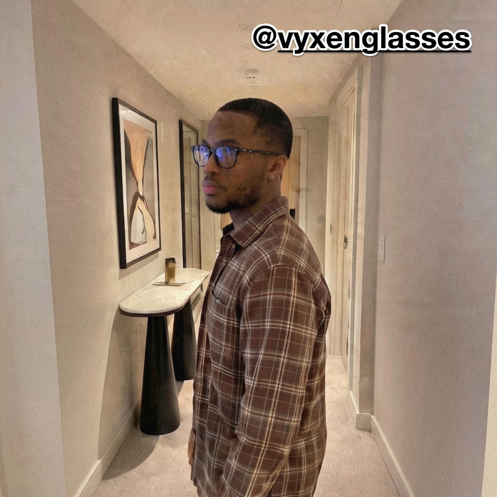 VYXEN CLASSIC — JET BLACK/SILVER TRIM